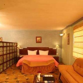 Sarovar Portico Badrinath Hotel โจชิมัธ ภายนอก รูปภาพ
